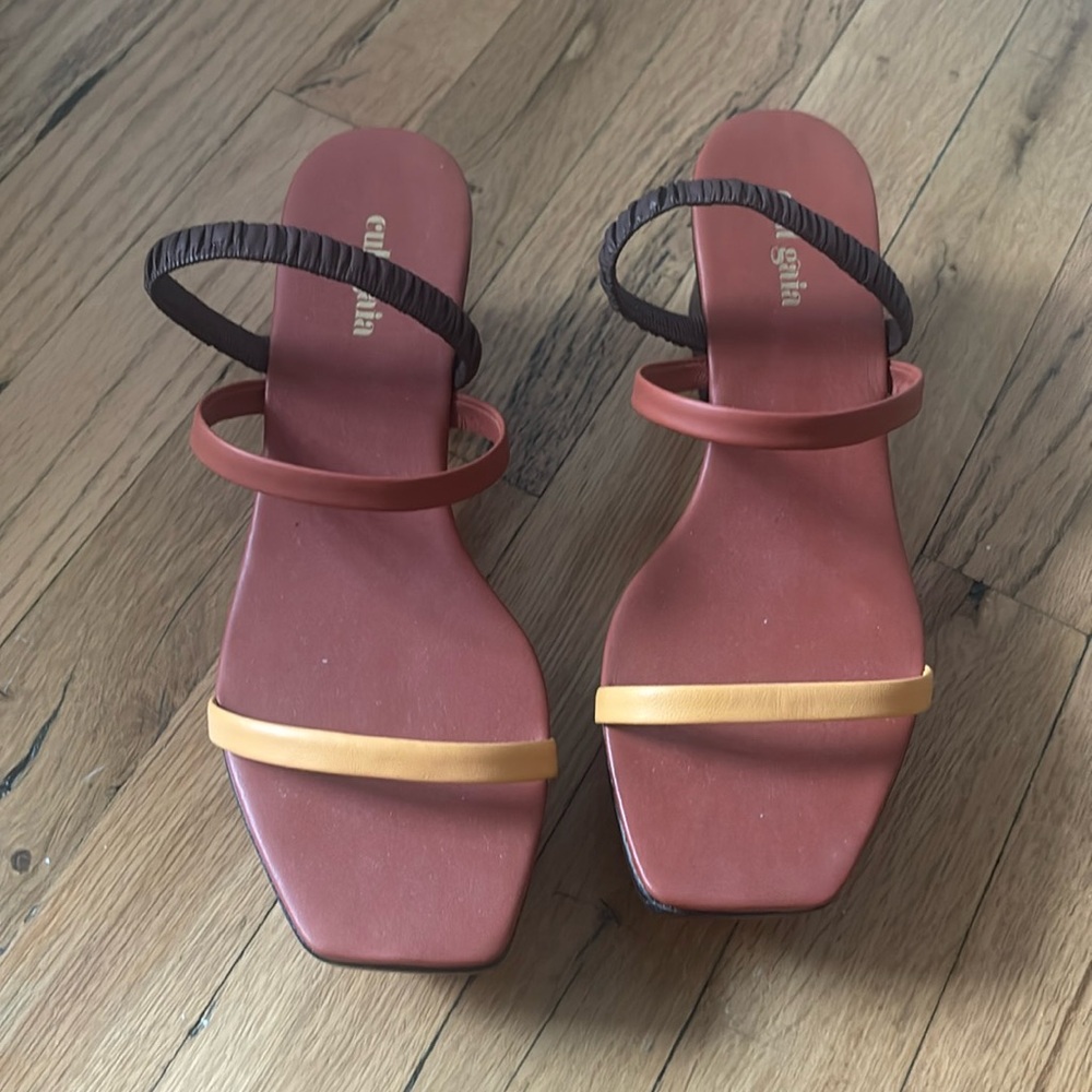 Cult Gaia summer heel